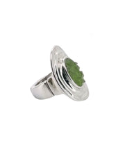 Oval peridot elastic ring
